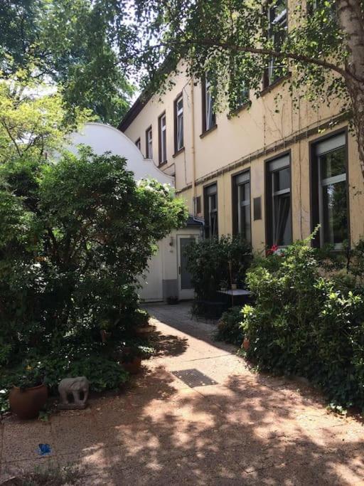 City-Apartment In Krefeld - Beuys Apartments - Κρέφελντ Εξωτερικό φωτογραφία